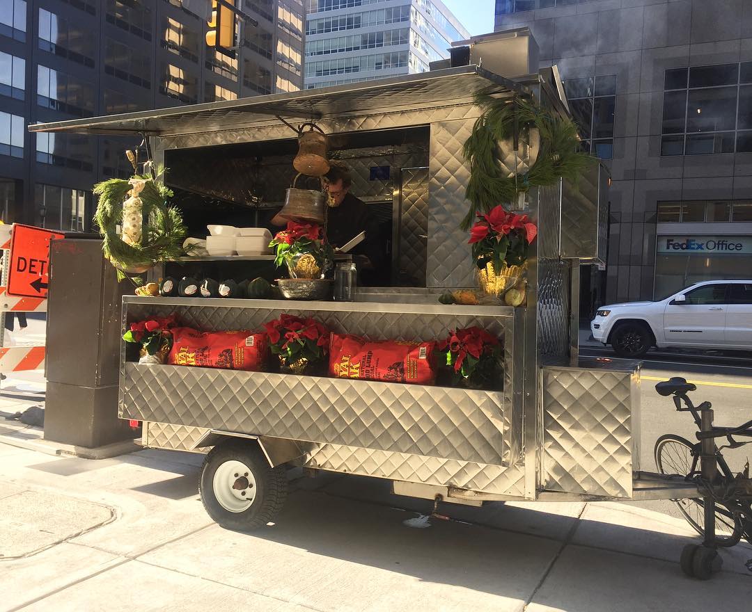 Octopus Falafel Truck logo