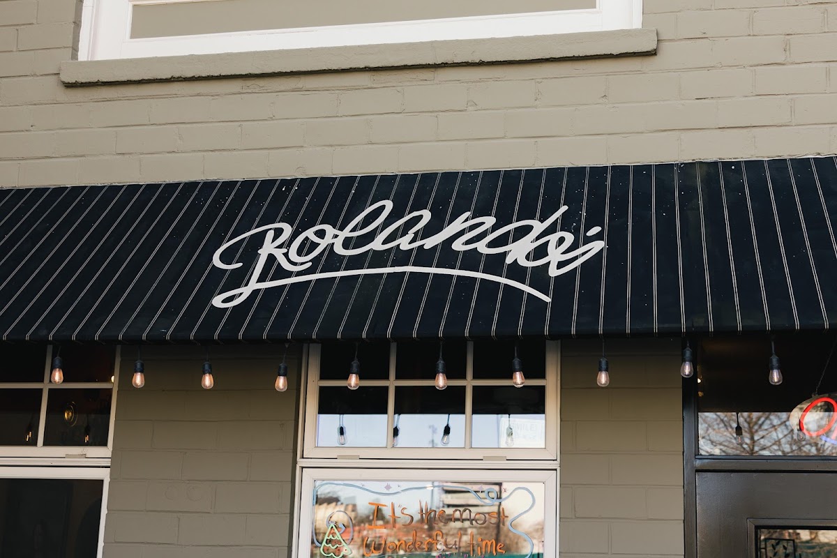 Rolando's Restaurante logo