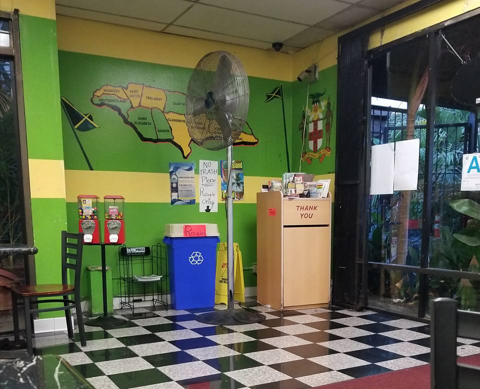 Lees Caribbean Restaurant Picture - Lee's Caribbean Restaurant Caribbean in Inglewood, CA