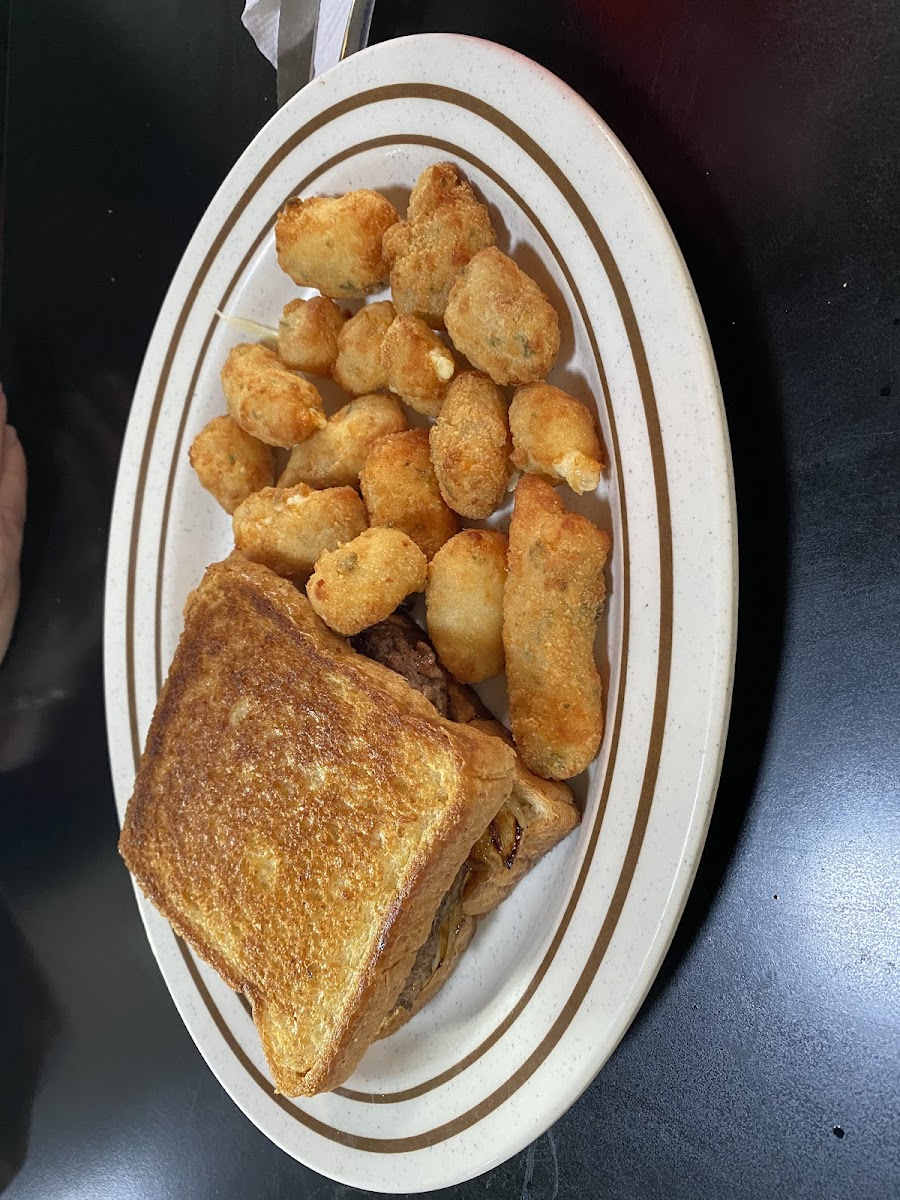 AR 59 Diner Food Photo - AR 59 Diner Diner in Gravette, AR