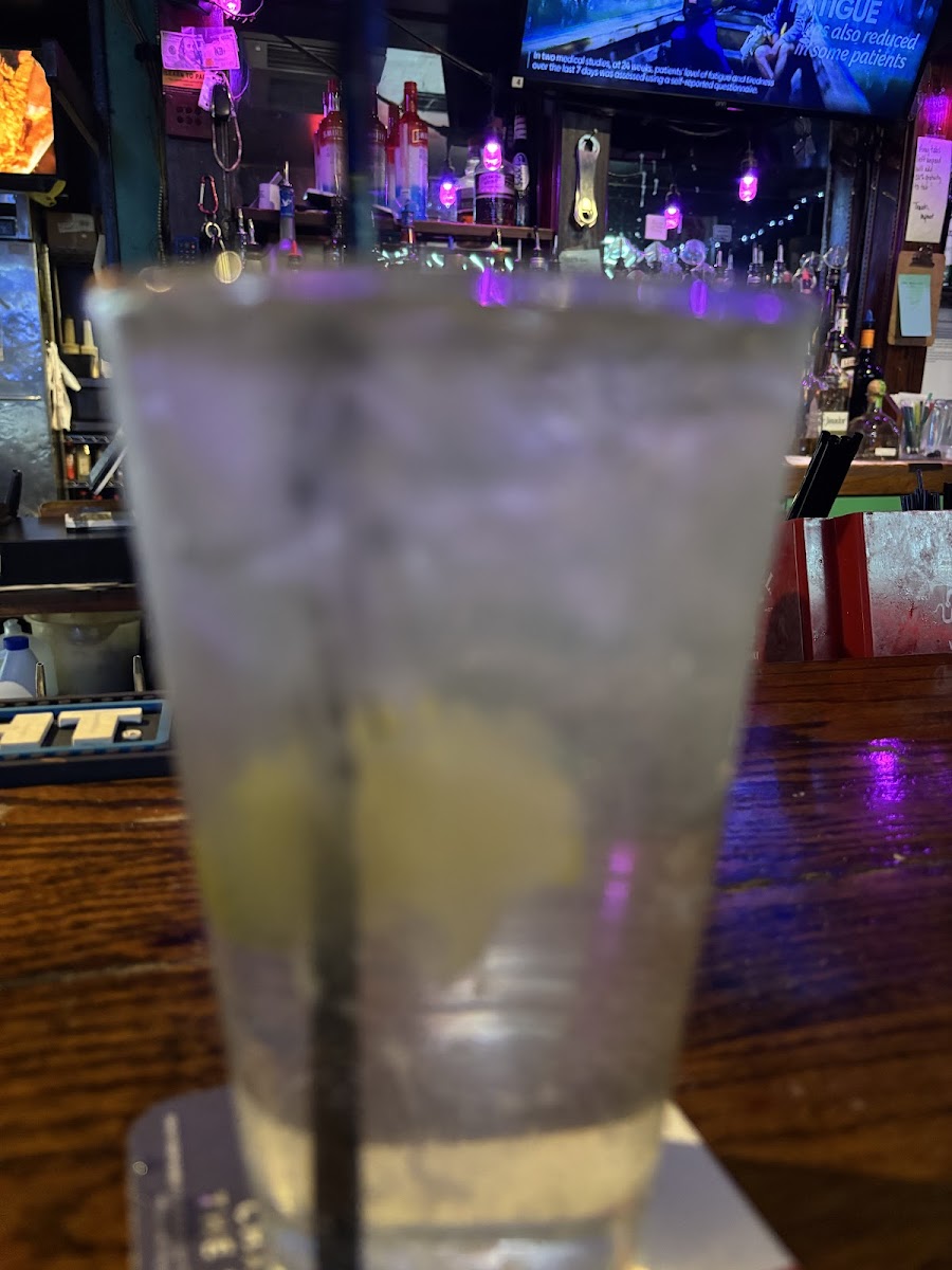 Art's Place Drinks Photo - Art's Place Bars in Fayetteville, AR