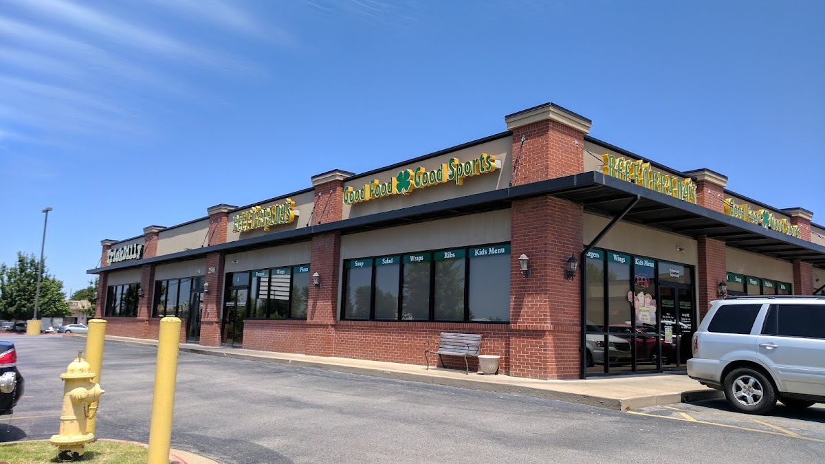 Beef 'O' Brady's Exterior Photo - Beef 'O' Brady's Bars in Bentonville, AR