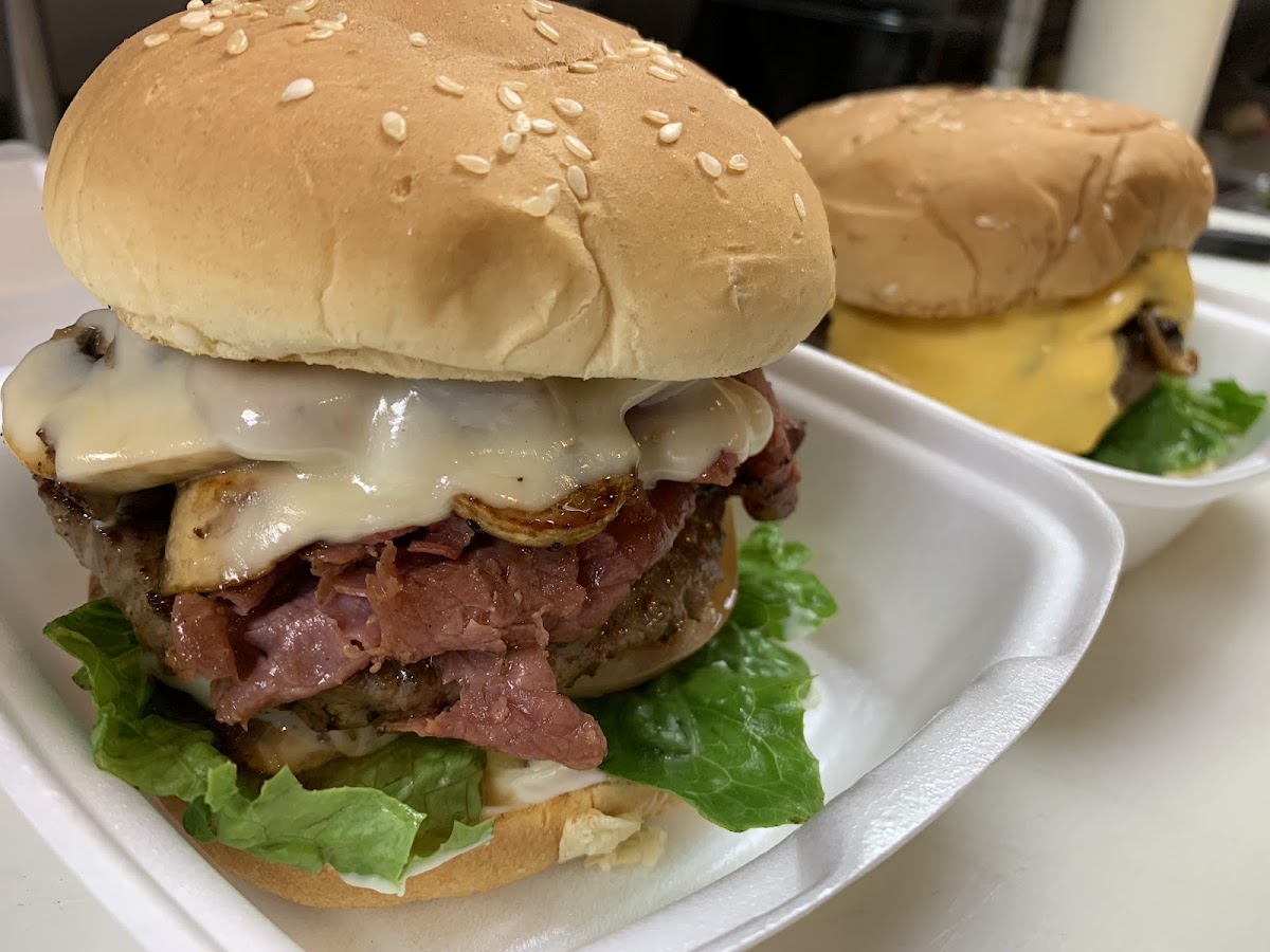 Bill & Ruth's Subs and Burgers Pryor Food Photo - Bill & Ruth's Subs and Burgers Pryor Sandwiches in Pryor, OK