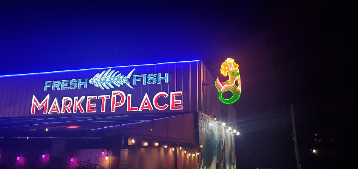 Blu Fish House Exterior Photo - Blu Fish House Seafood in Bentonville, AR