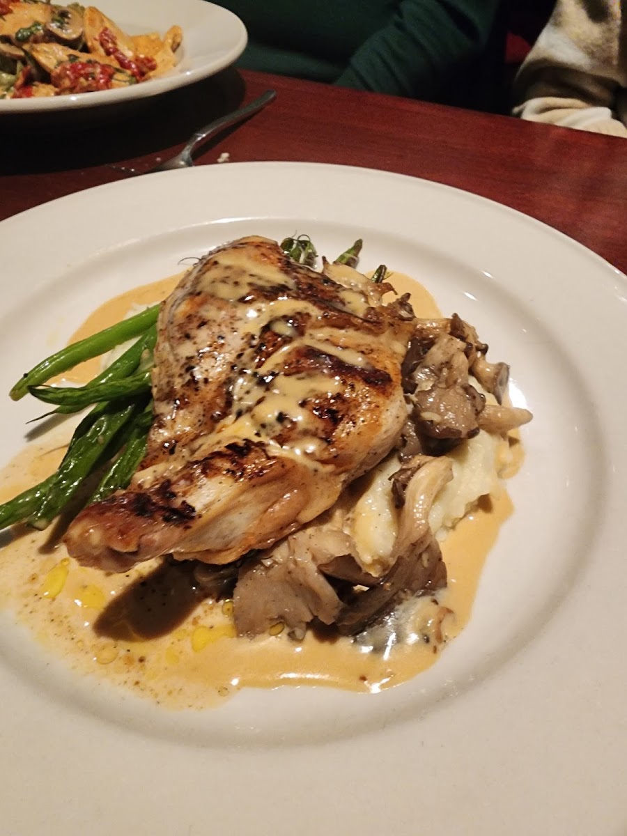 Bordinos Restaurant & Wine Bar Food Photo - Bordinos Restaurant & Wine Bar Bars in Fayetteville, AR