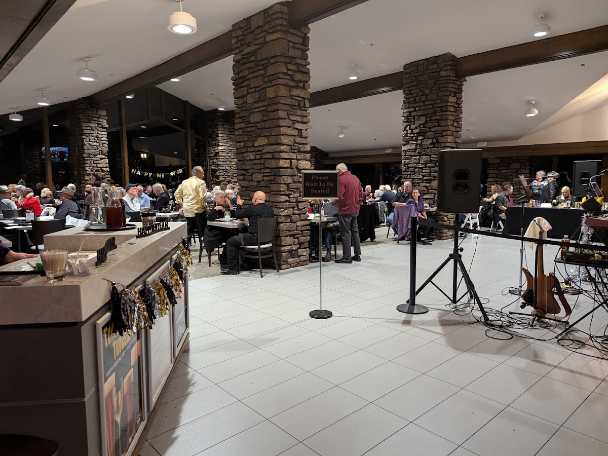 BV Bar & Grill Interior Photo - BV Bar & Grill Bars in Bella Vista, AR