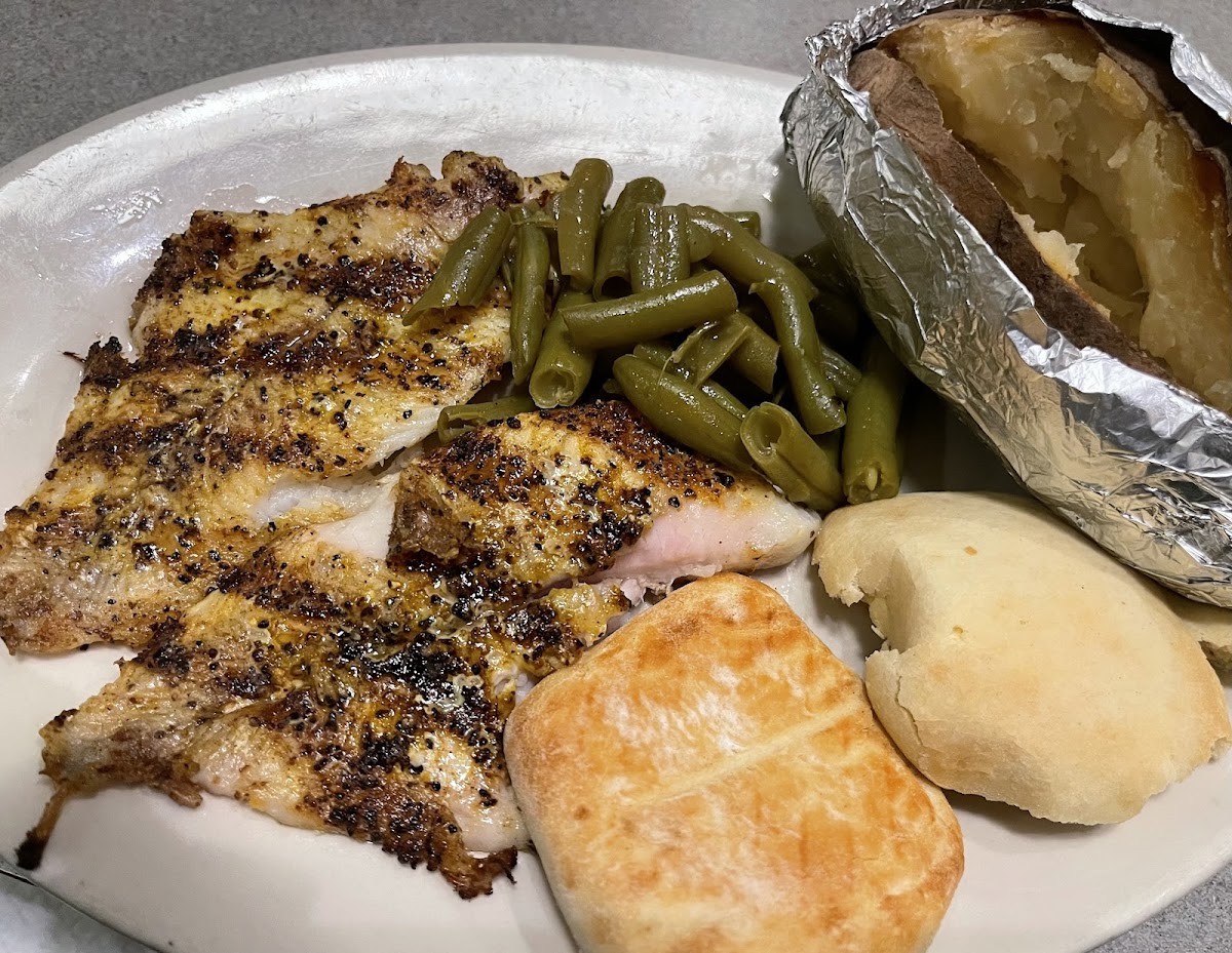 Catfish Hole Fayetteville Food Photo - Catfish Hole Fayetteville Seafood in Fayetteville, AR