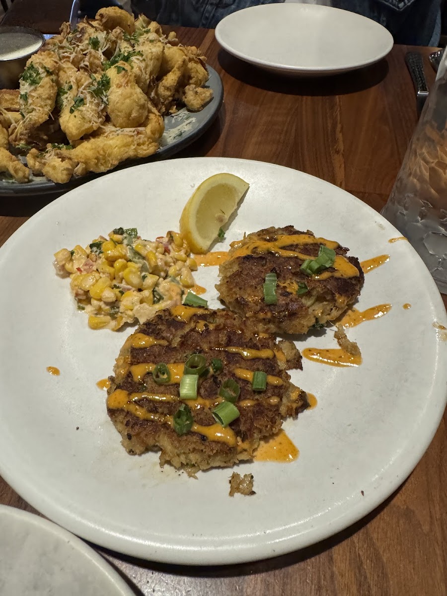 Cheers at the OPO Food Photo - Cheers at the OPO Restaurant in Fayetteville, AR