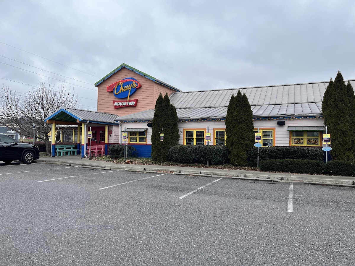 Chuy's Exterior Photo - Chuy's Tex-Mex in Knoxville, TN