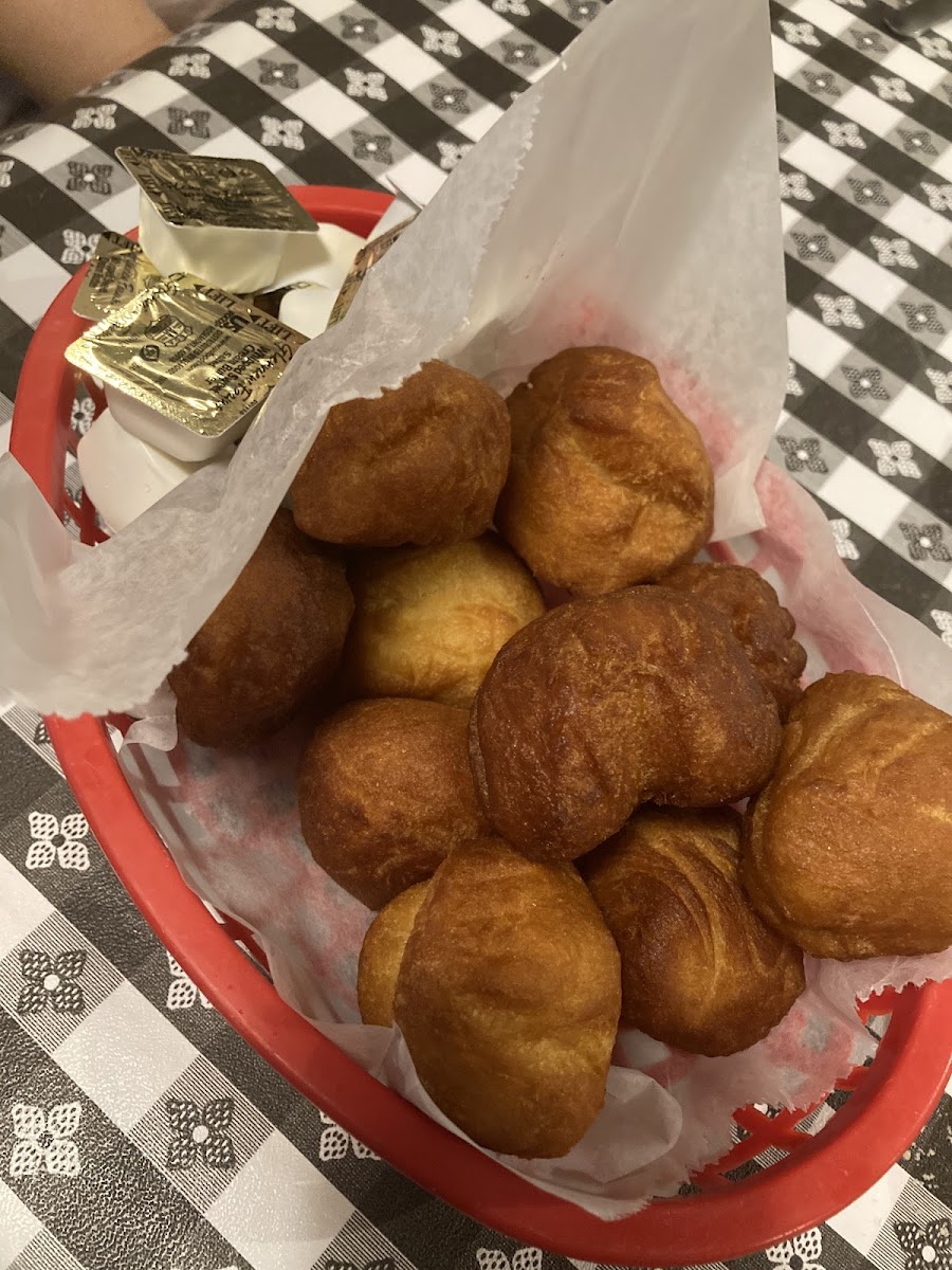 Doe's Eat Place Food Photo - Doe's Eat Place Steakhouse in Bentonville, AR