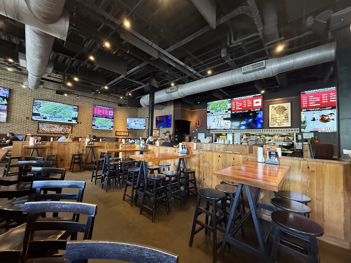 Double Dogs Interior Photo - Double Dogs Bars in Nashville, TN