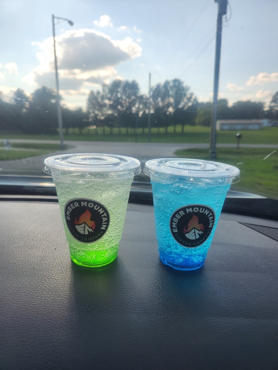 Ember Mountain Coffee Co Drinks Photo - Ember Mountain Coffee Co Cafe in Pea Ridge, AR