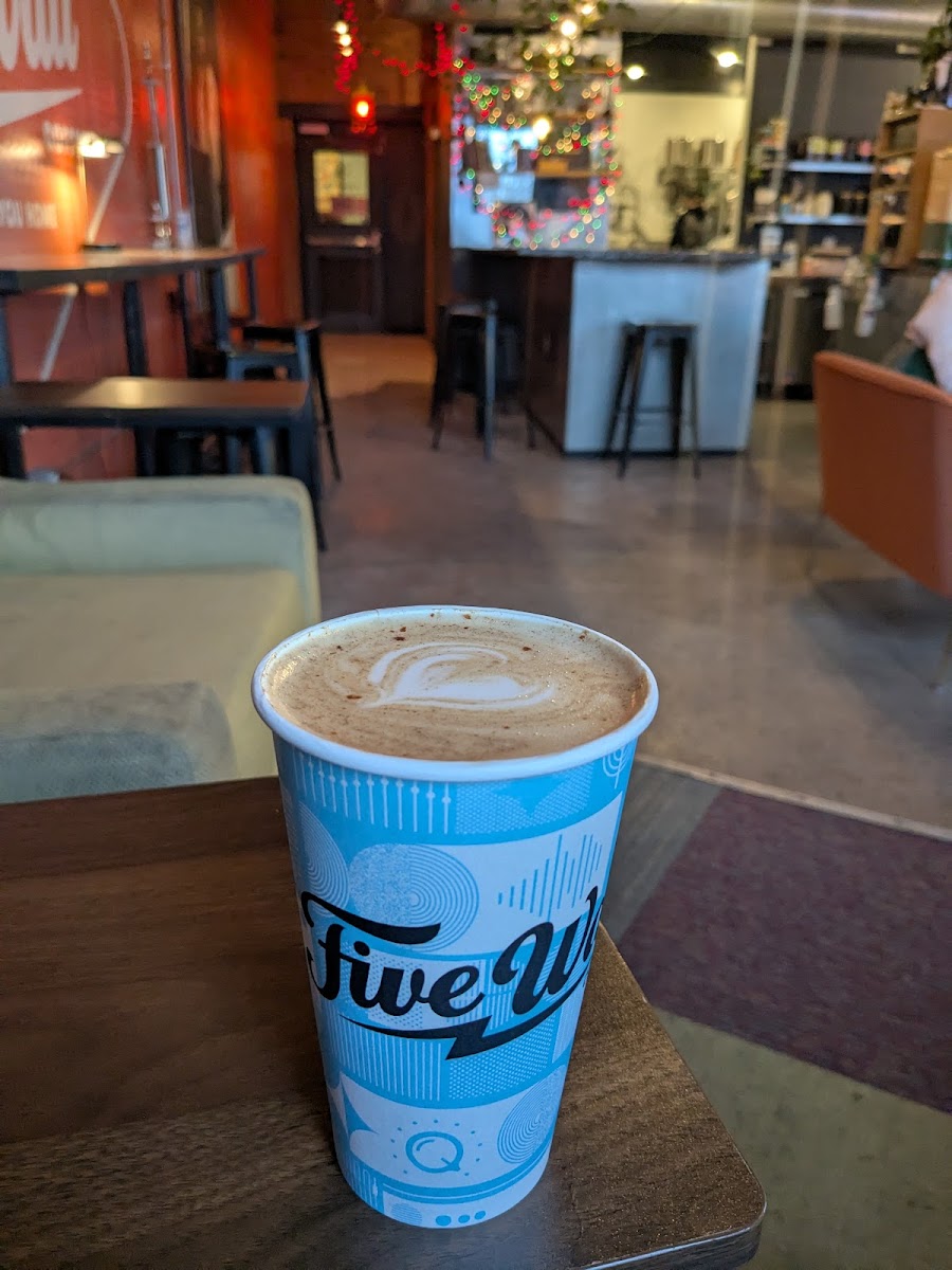 Five Watt Coffee, E. Hennepin Drinks Photo - Five Watt Coffee, E. Hennepin Cafe in Minneapolis, MN