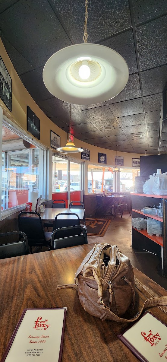 Foxy's Drive In Interior Photo - Foxy's Drive In American in Clovis, NM