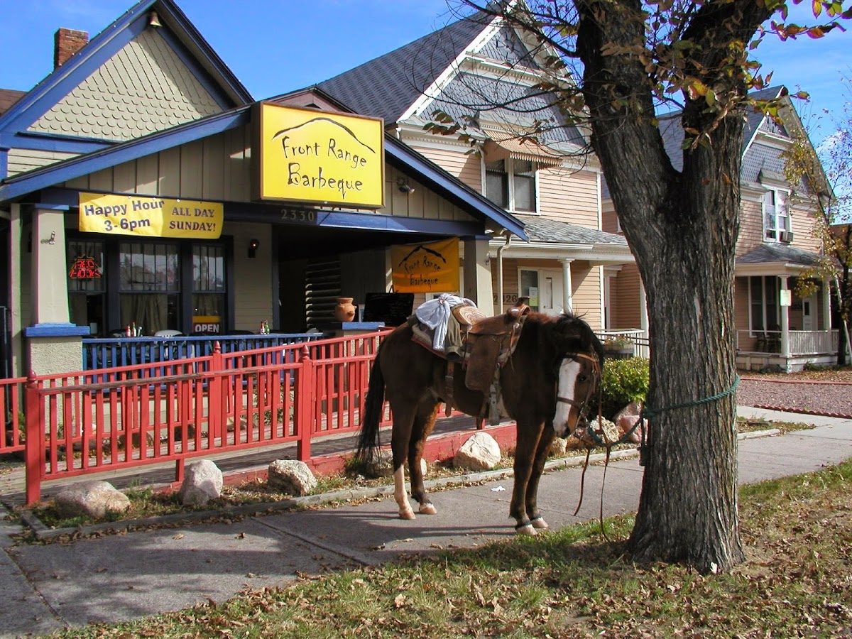 Front Range Barbeque Exterior Photo - Front Range Barbeque Bars in Colorado Springs, CO