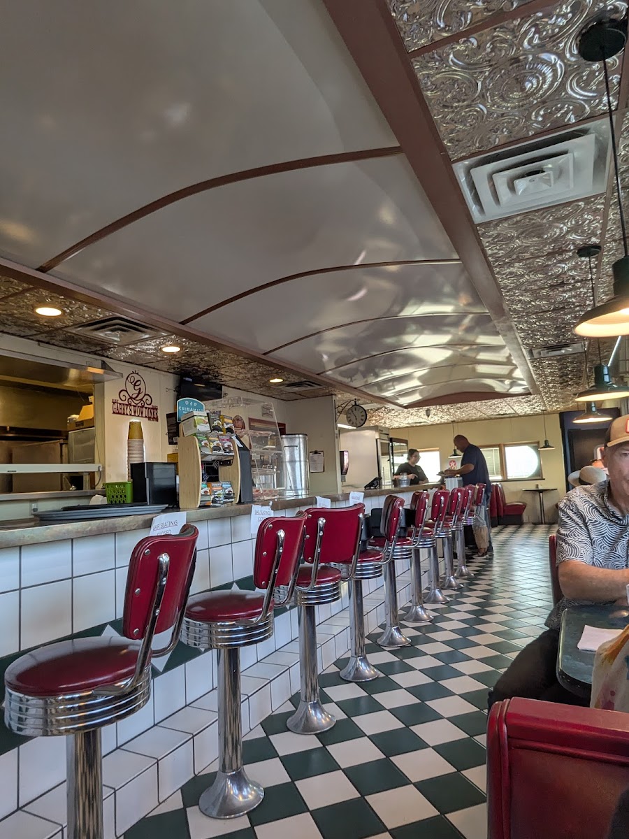 Gabbys Diner Interior Photo - Gabbys Diner American in Milan, NM