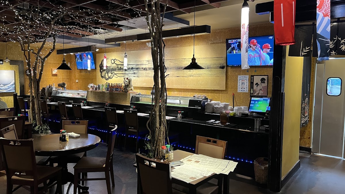 Ginza Sushi & Korean BBQ Interior Photo - Ginza Sushi & Korean BBQ Korean in Birmingham, AL