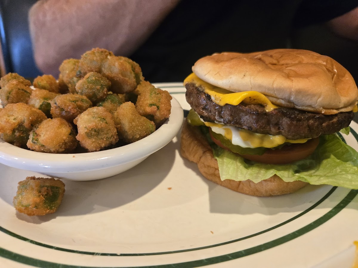 Goldie's Patio Grill Food Photo - Goldie's Patio Grill American in Pryor, OK