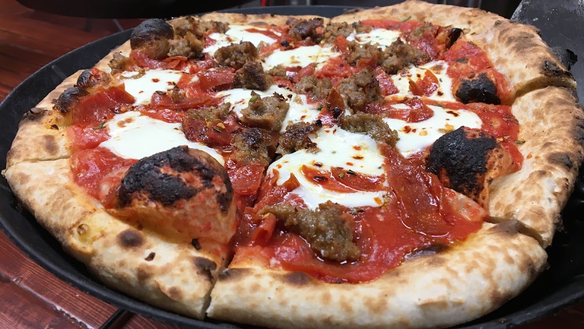 Hard Knox Pizza Bearden Food Photo - Hard Knox Pizza Bearden American in Knoxville, TN