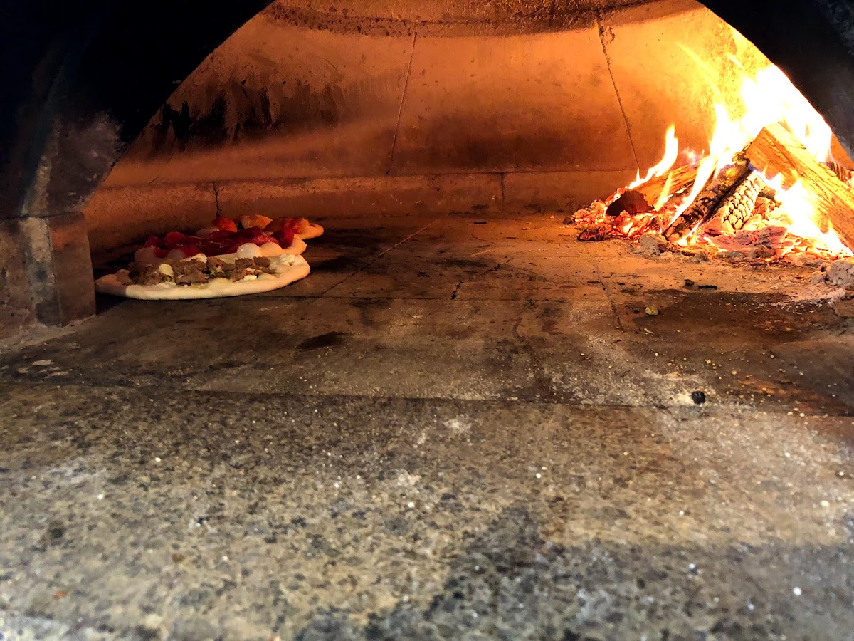 Hard Knox Pizza Bearden Food Photo - Hard Knox Pizza Bearden American in Knoxville, TN