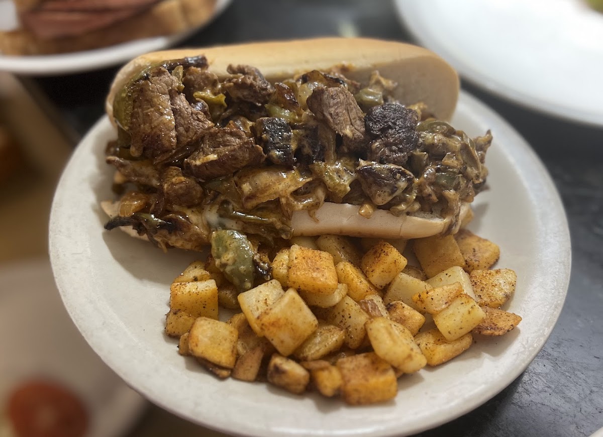 Herman's Ribhouse Food Photo - Herman's Ribhouse Restaurant in Fayetteville, AR