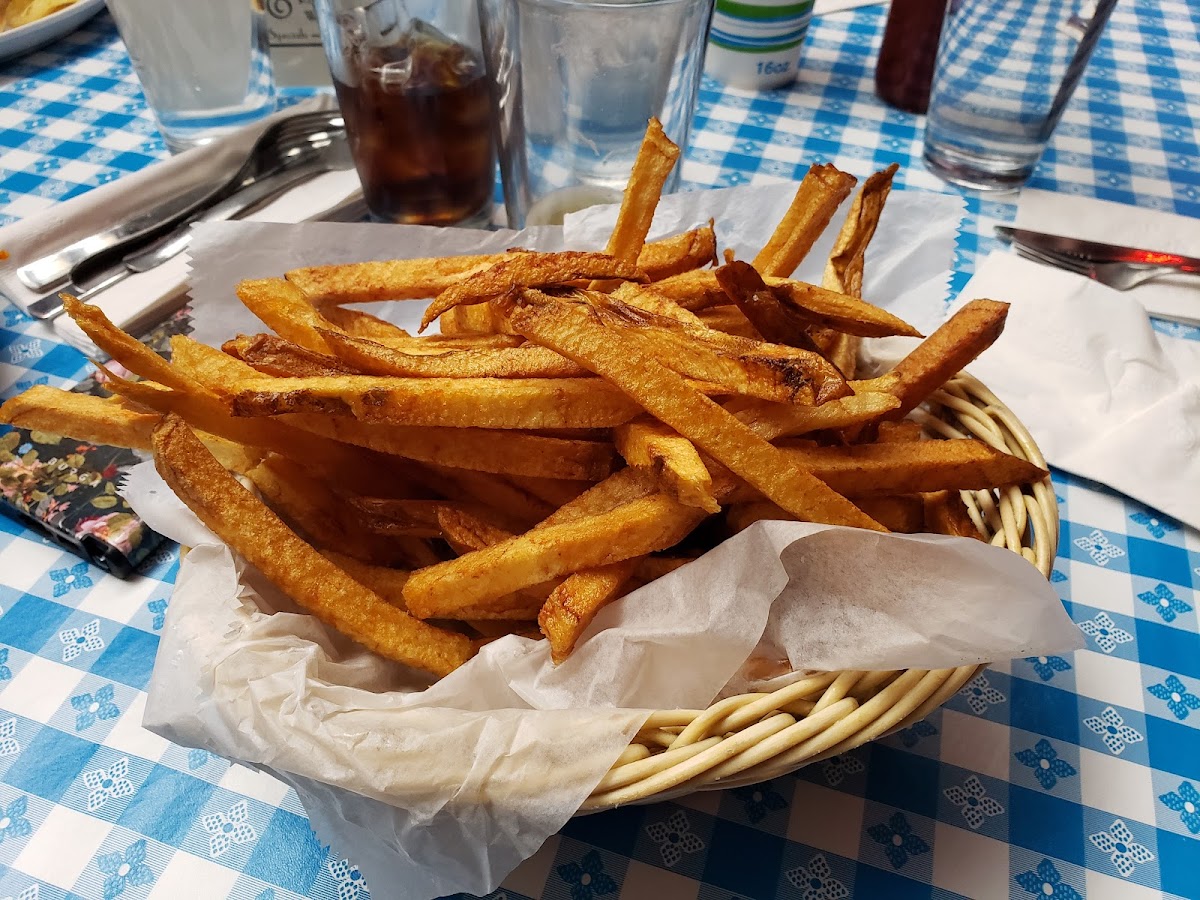 Hugo's Food Photo - Hugo's Bars in Fayetteville, AR