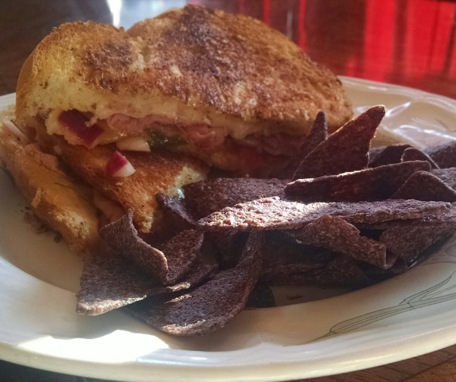 Izzy's On Main & Bell's & Whistles Community Market Food Photo - Izzy's On Main & Bell's & Whistles Community Market Cafe in Morganfield, KY