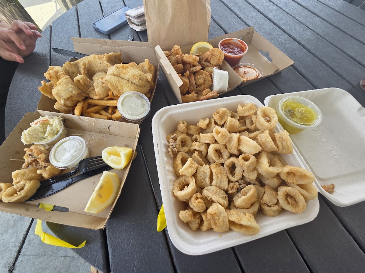 Jimmy's Port Side Food Photo - Jimmy's Port Side Seafood in Narragansett, RI