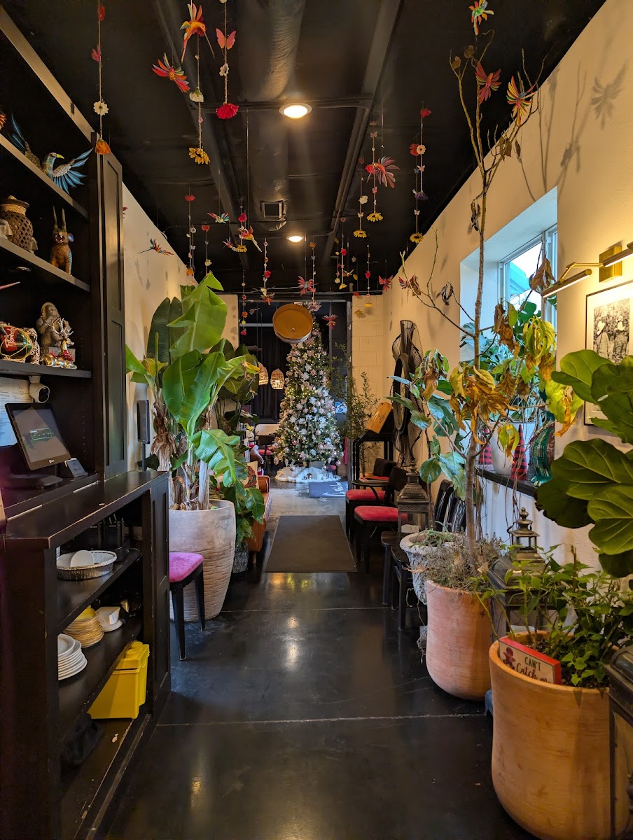 La Media Luna Interior Photo - La Media Luna Mexican in Fayetteville, AR