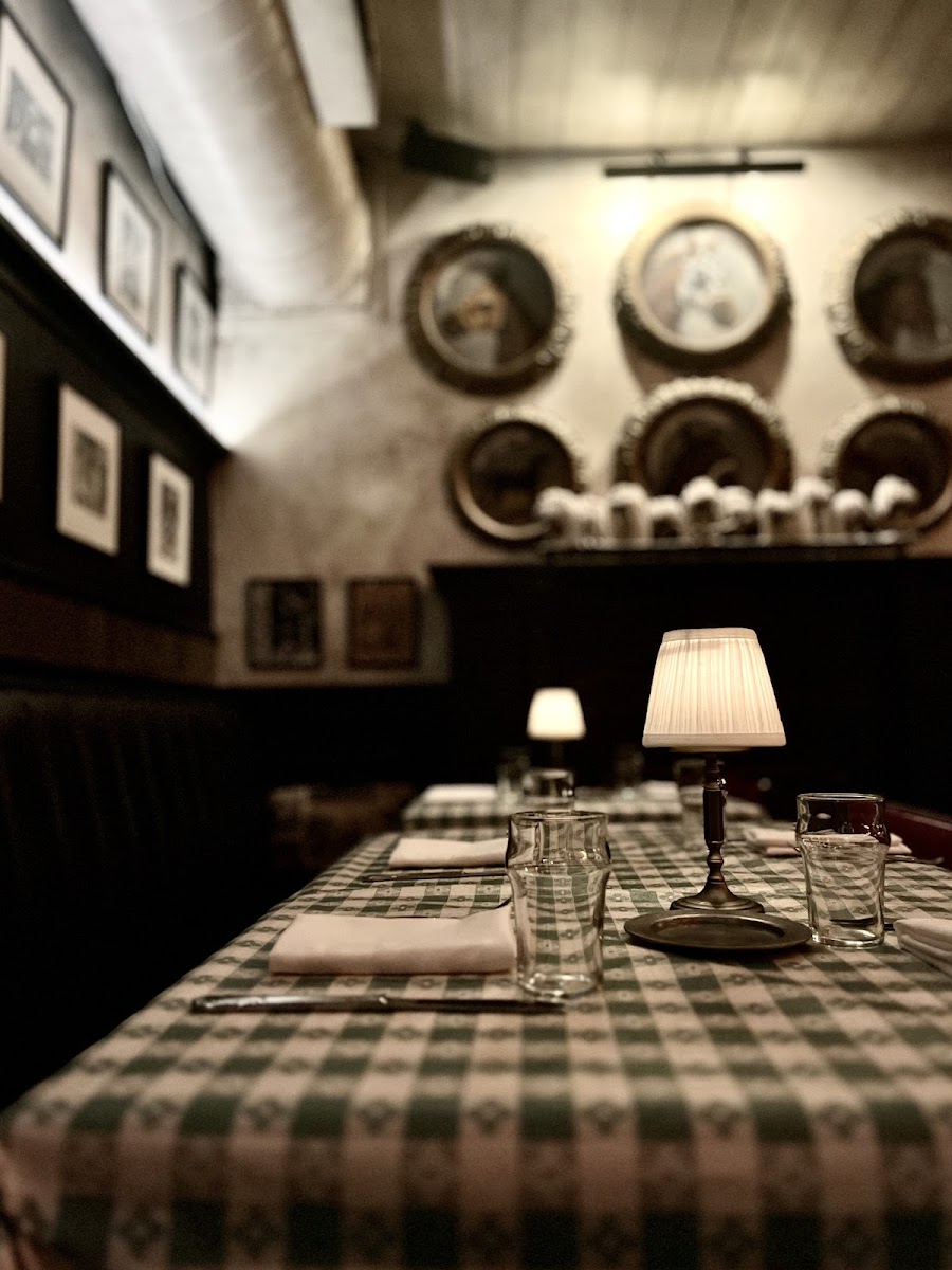 Little Jack's Tavern Interior Photo - Little Jack's Tavern Tavern in Charleston, SC