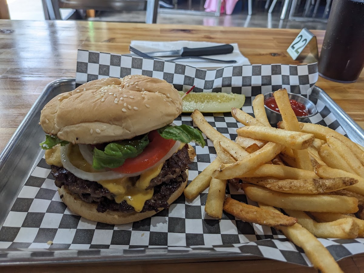 Mess Hall 45 Food Photo - Mess Hall 45 Restaurant in Fayetteville, AR