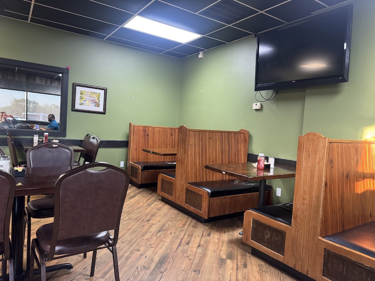 Miss Mary's Interior Photo - Miss Mary's Restaurant in Gentry, AR