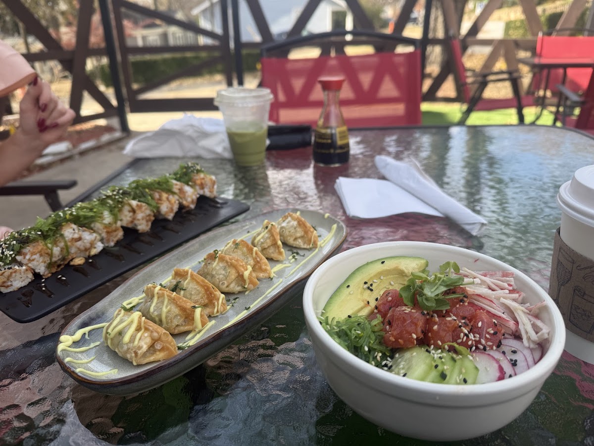 Moonhouse Food Photo - Moonhouse Cafe in Fayetteville, AR