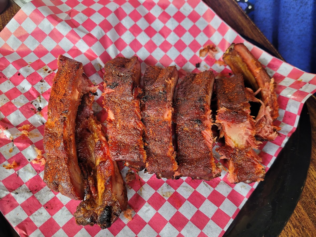 Neumeier's Rib Room Food Photo - Neumeier's Rib Room Bar Food in Fort Smith, AR