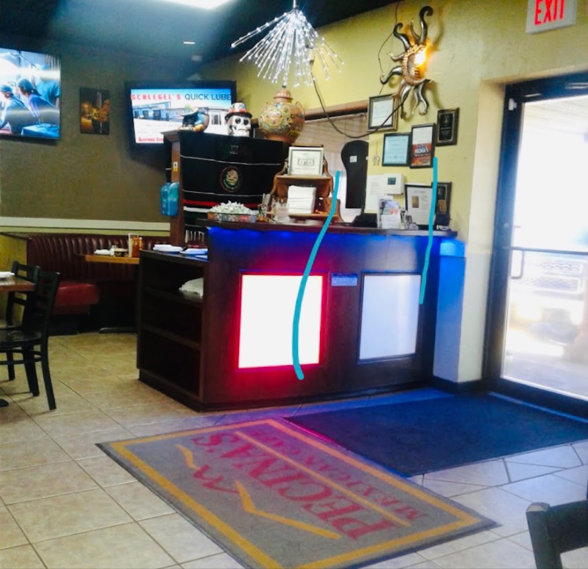 Pecina's Mexican Cafe Interior Photo - Pecina's Mexican Cafe Mexican in Weatherford, OK