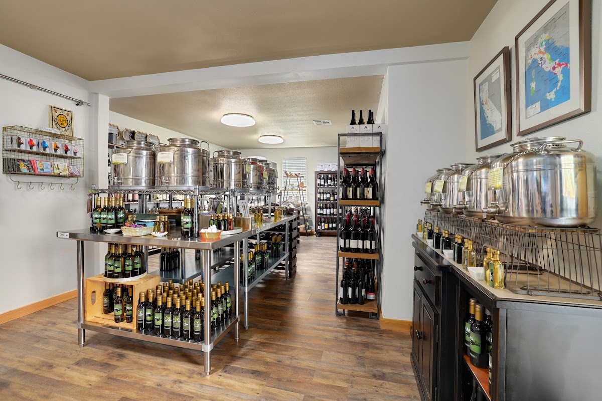 Ramo d'Olivo Interior Photo - Ramo d'Olivo Bars in Bentonville, AR