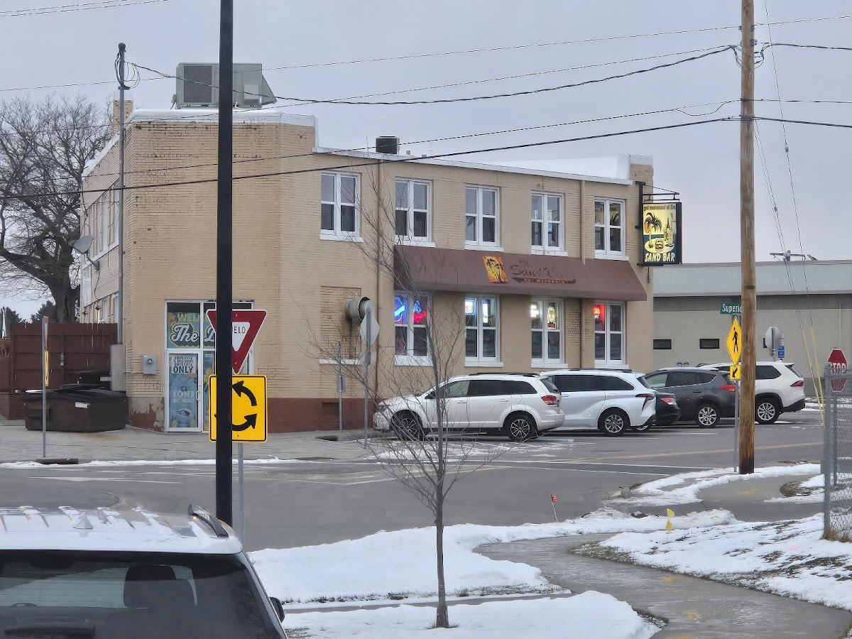 Sand Bar Exterior Photo - Sand Bar Sports Bar in Wisconsin Dells, WI