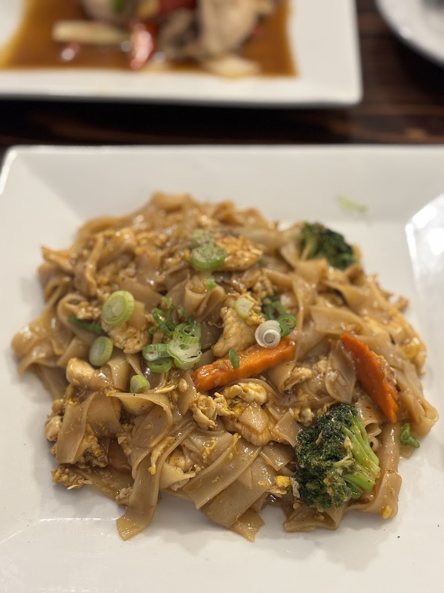 Siam Food Photo - Siam Restaurant in Fayetteville, AR