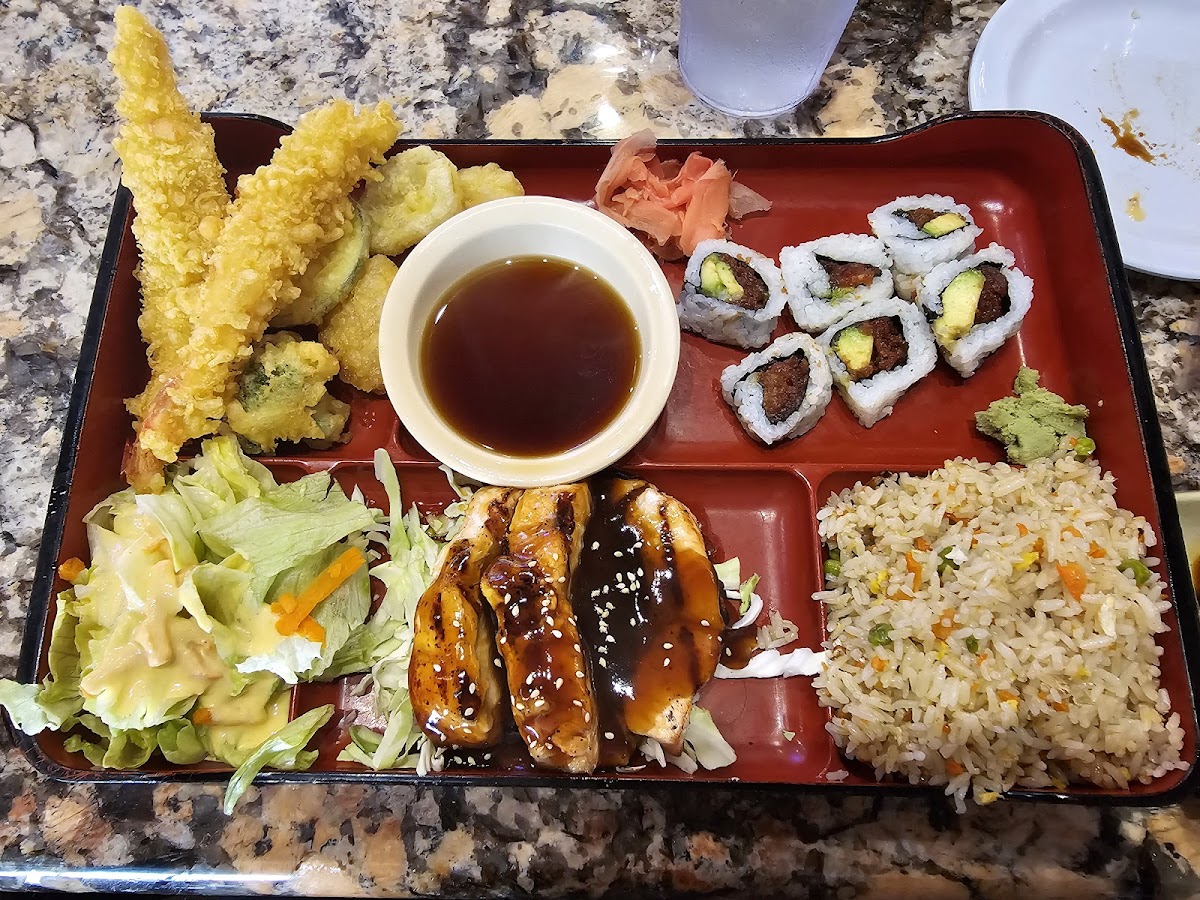 Sushi House Food Photo - Sushi House Sushi in Bentonville, AR