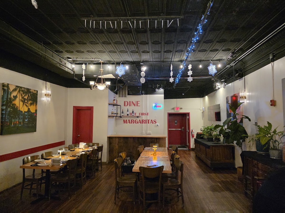 Table Mesa Bistro Interior Photo - Table Mesa Bistro Bistro in Bentonville, AR