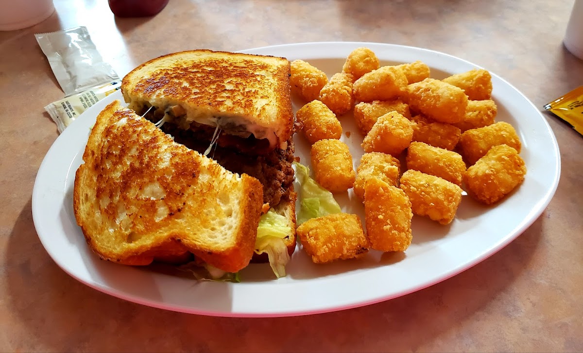 Tammy's Cafe Food Photo - Tammy's Cafe Cafe in Goodman, MO