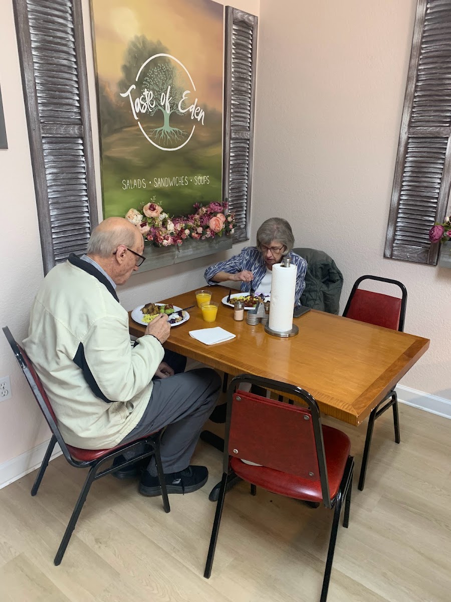 Taste of Eden Interior Photo - Taste of Eden Restaurant in Decatur, AR