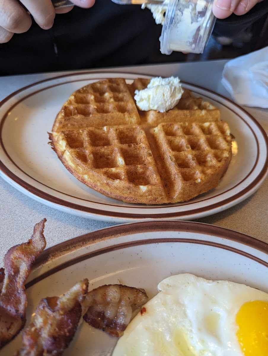 The Crown Railroad Café Food Photo - The Crown Railroad Café Diner in Flagstaff, AZ
