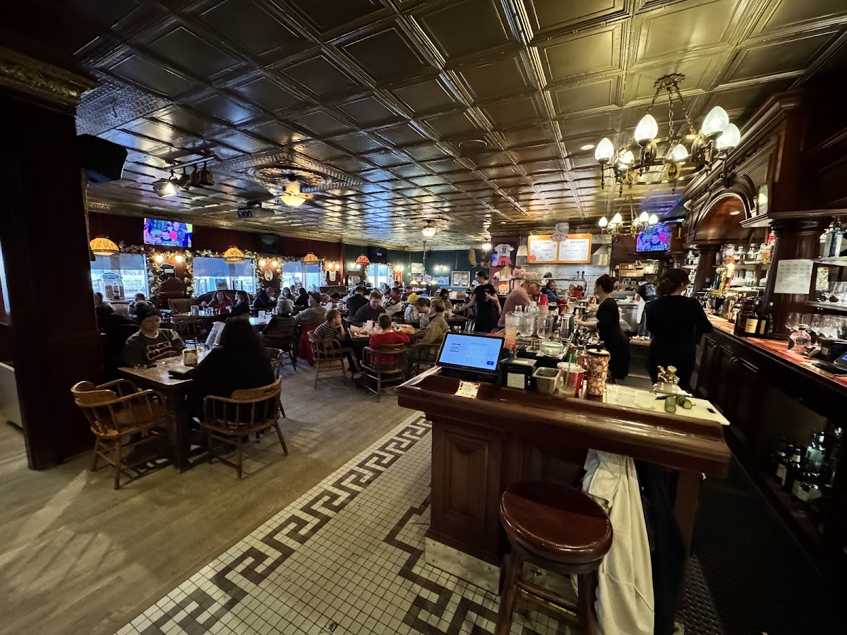 The Pump House Restaurant Fairbanks Interior Photo - The Pump House Restaurant Fairbanks Bar & Grill in Fairbanks, AK