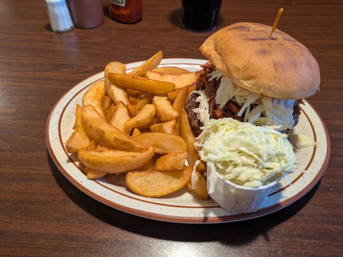 Westpoint Bbq Food Photo - Westpoint Bbq BBQ in Dearborn, MI