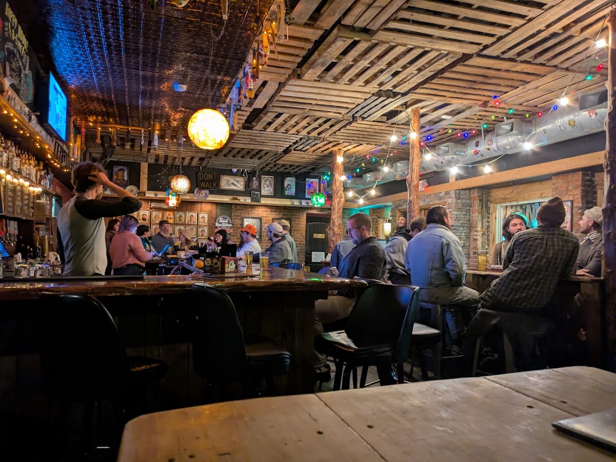 Wildwood Tavern Interior Photo - Wildwood Tavern Bar & Grill in Florence, AL